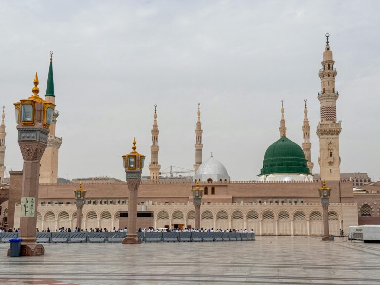 Umrah Stunning view of Al-Masjid an-Nabawi's iconic domes and minarets in Medina.